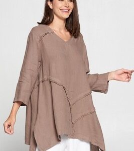 HLT721 Raw Edge Pull Over Top *Plus Size*